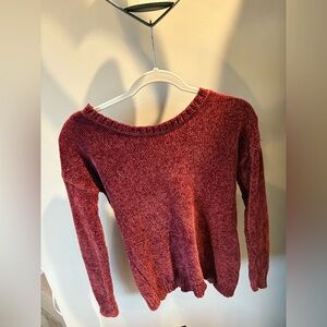 Pink rose sweater size S like new